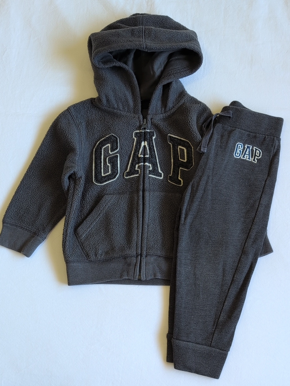 Baby Gap Toddler Boys Polar Fleece Hoodie &  Sweatpants Set 2T Gray Blue Logo